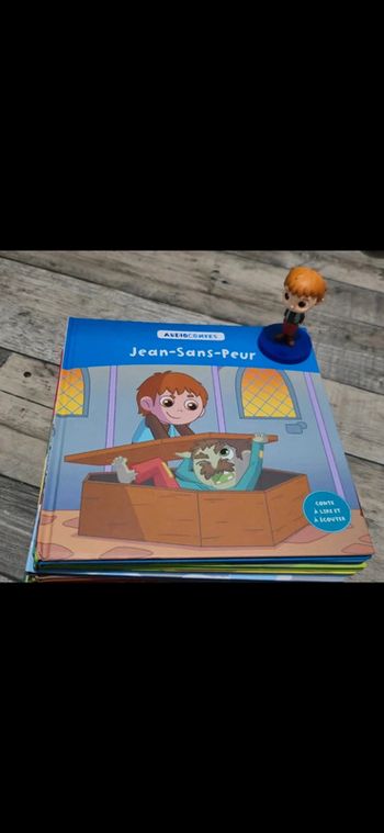 Hachette 41 Audioconte livre et figurine audio conte