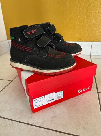 Kickers noir et rouge t28