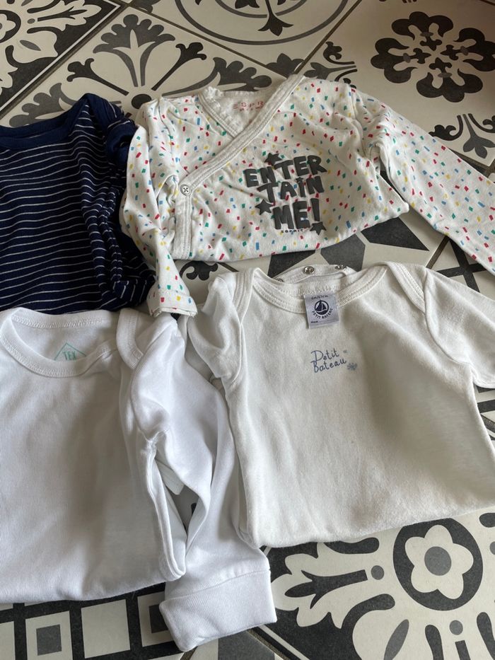 Bodies - photo numéro 3