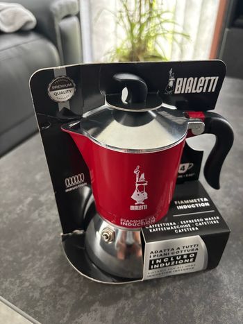 Bialetti Fiammetta induction 4 tasses neuve