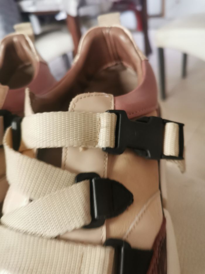 Belles sneakers cuir et enduit originales p 41 - photo numéro 4