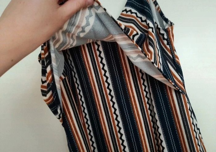 Robe bigarrée - photo numéro 4