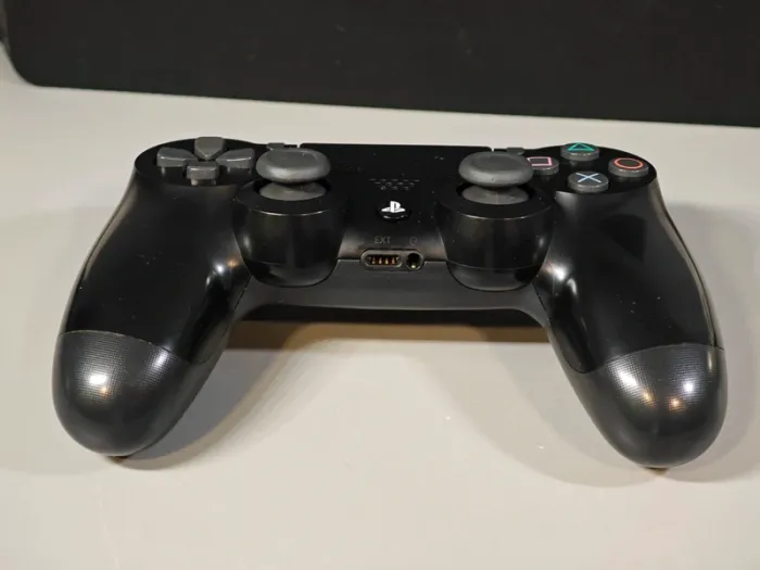 Console PS4 Slim Pack FIFA 18 / 500Go/ Manette/ Jeu/ Boîte/ OS 12.52/ Gar 1an - photo numéro 12