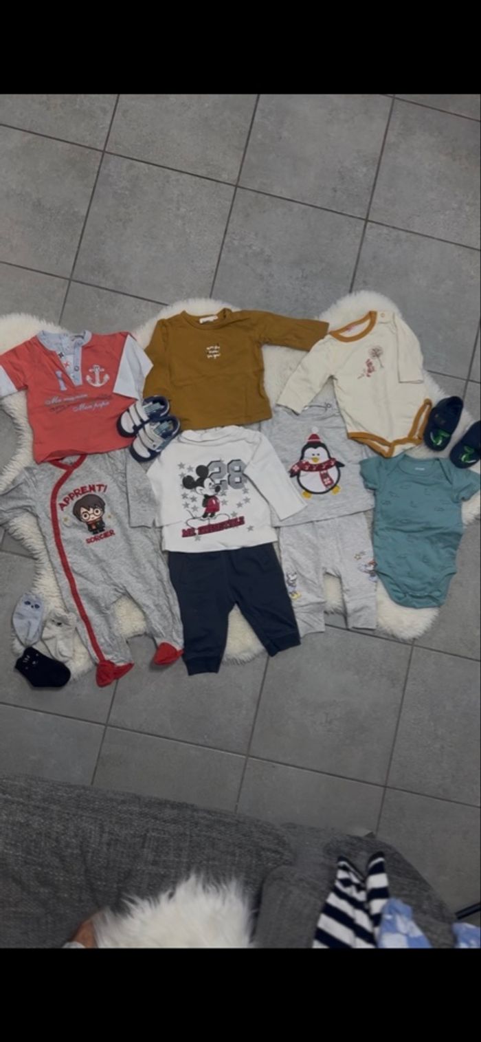 Lot de vêtements bébé garçon