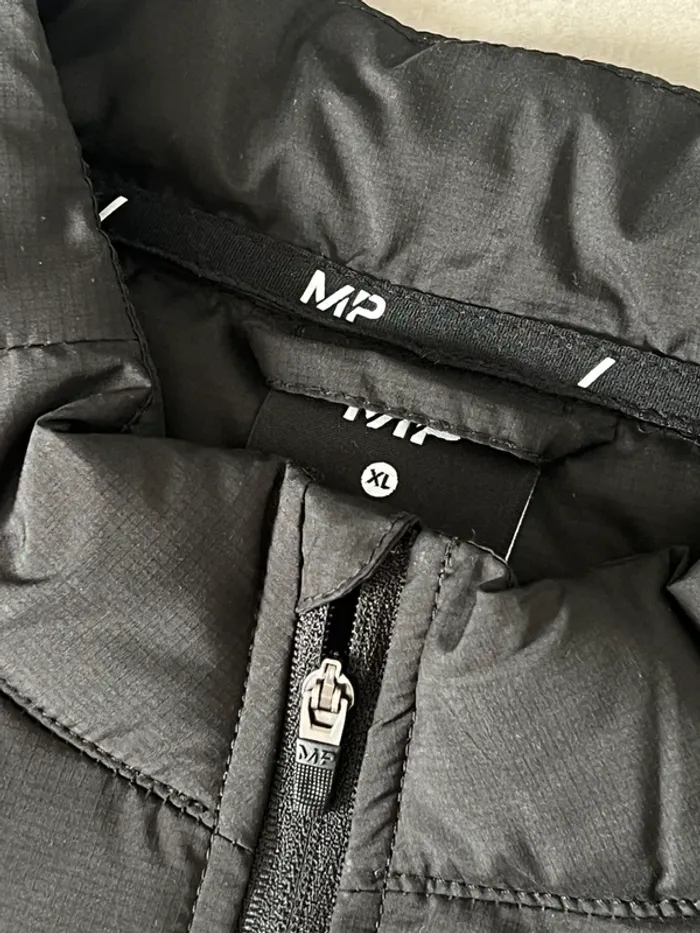 Veste sans manches MyProtein - photo numéro 4