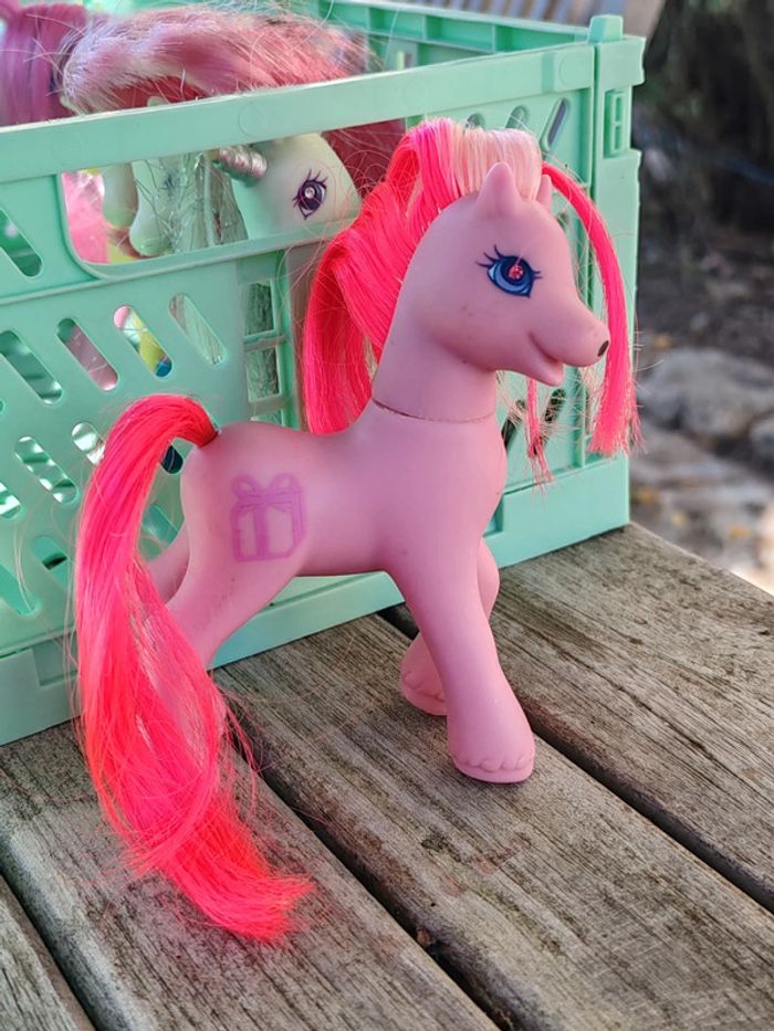 Poney g2 - cupcake secret surprise - vintage - photo numéro 2