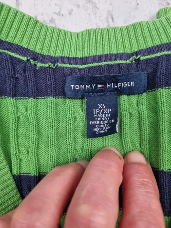 Pull torsadé rayé vert et bleu marine Tommy Hilfiger – Taille XS Femme (mesures en photos) - photo numéro 6
