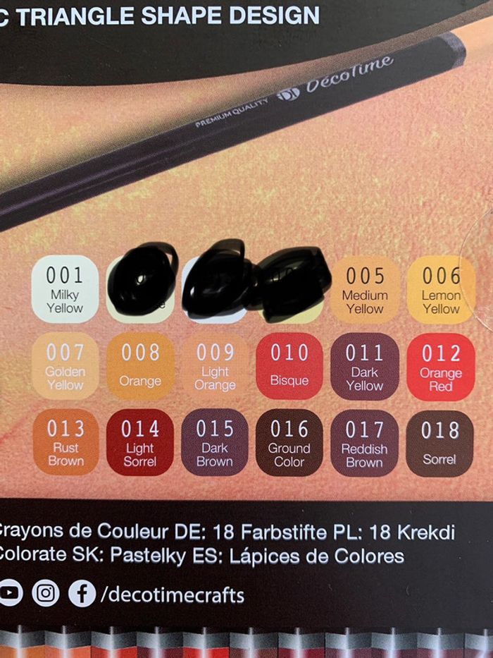 Lot Decotime 15 crayons couleurs et 12 pastels - photo numéro 5