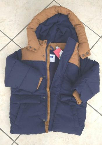 NEUVE  (non portée)👌🤩😍🥰👌 superbe  doudoune Très chaude 4 ans garçon 😍💔🤩