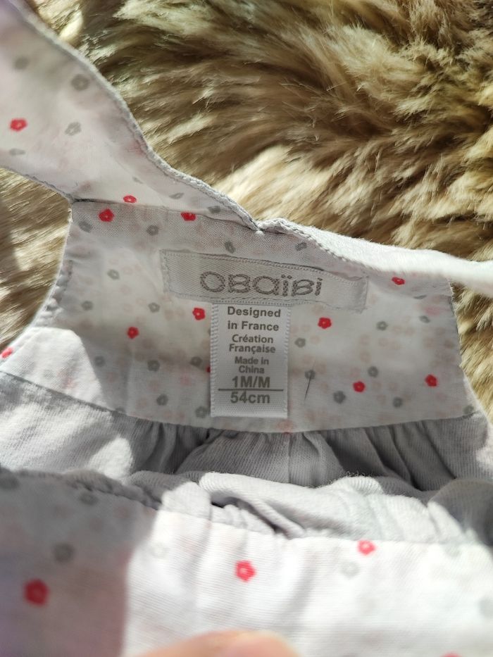 Robe grise obaibi 1 mois - photo numéro 2