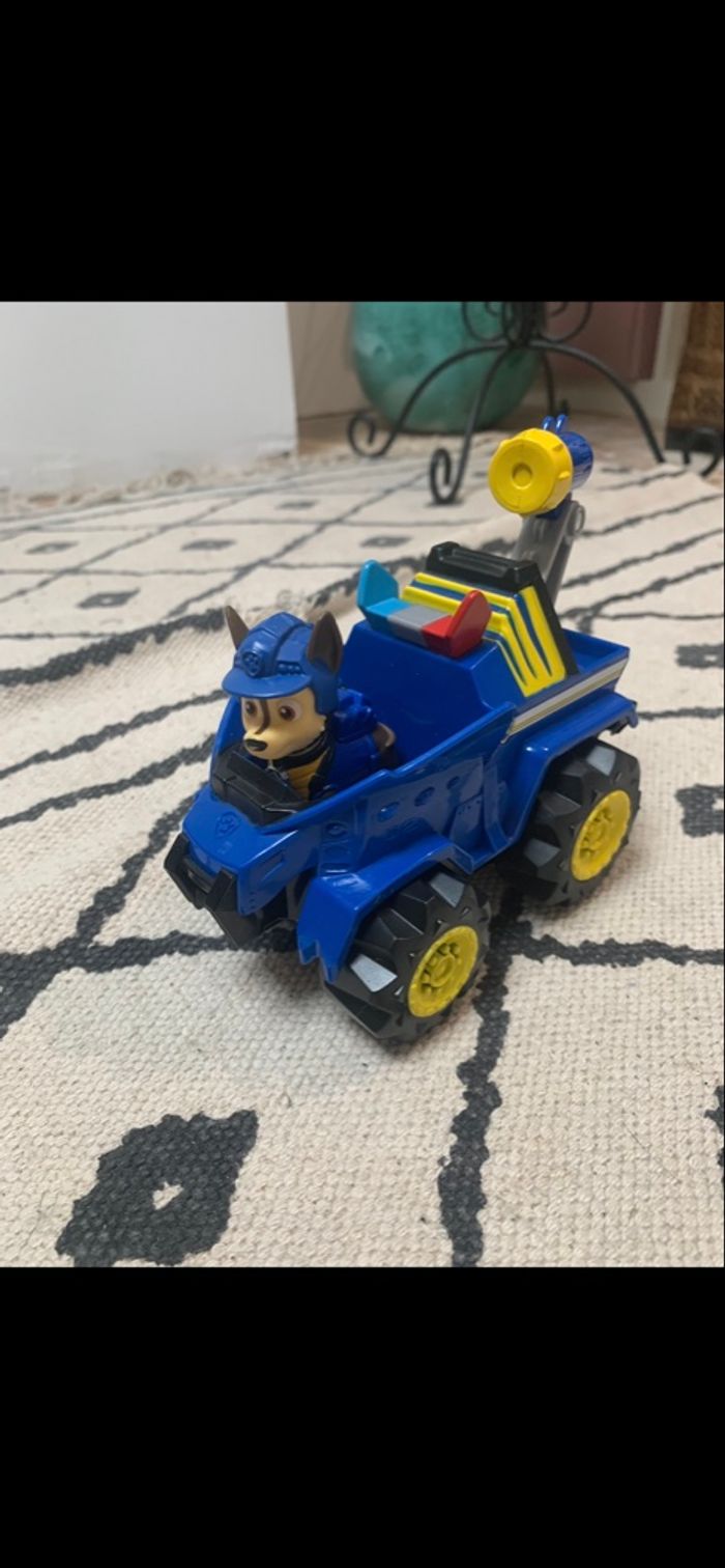 Véhicule Chase avec figurines Chase pat patrouille