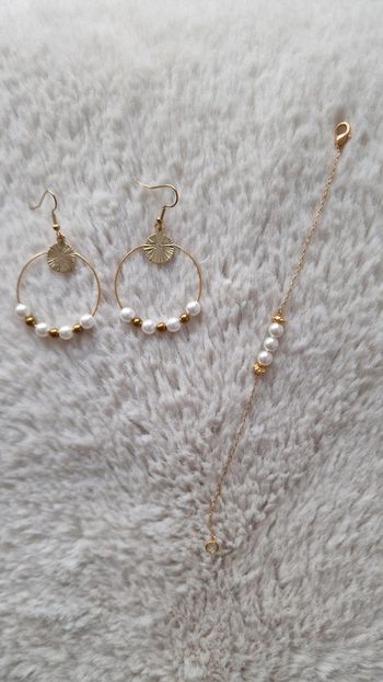 Ensemble boucle d'oreille + bracelet