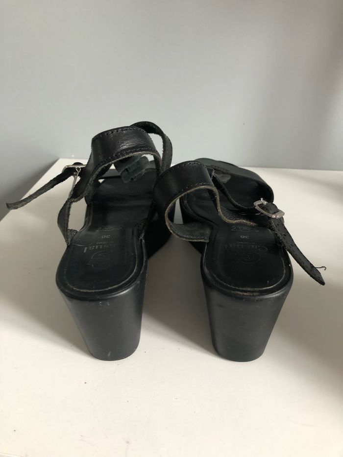 Sandales compensées noires - photo numéro 3