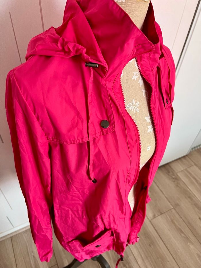 Imperméable taille 40 fushia - photo numéro 2