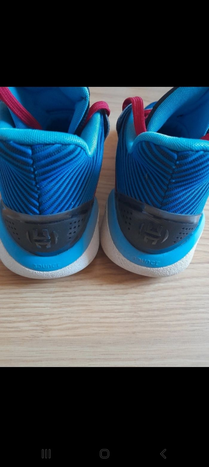 Adidas  Harden 41.5 bleu et rouge - photo numéro 3