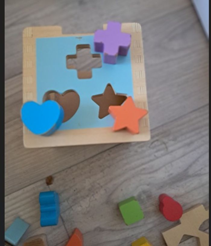 Cube d'activités d'éveil en bois - photo numéro 5