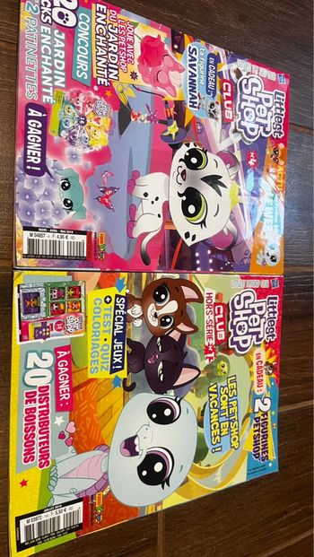 Lot 2 magazines littlest pet shop