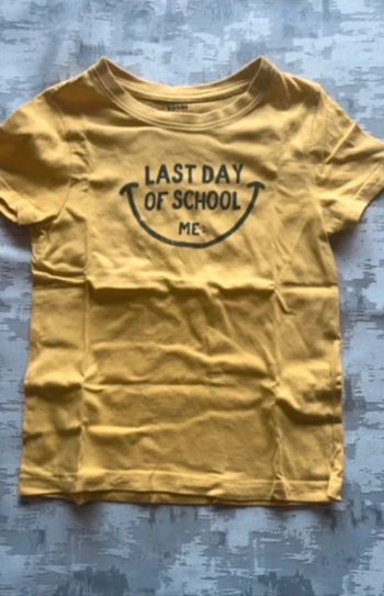 T-shirt garçon Kiabi jaune à motifs 4 ans – coton bio – TBE