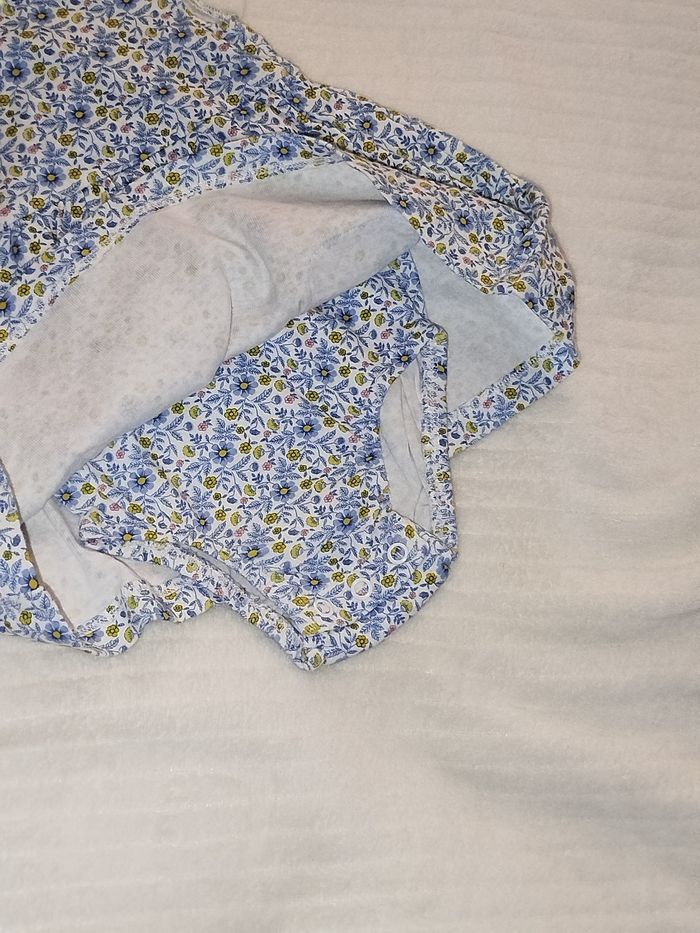 Carter's Robe fille 6 mois NEUVE - photo numéro 3