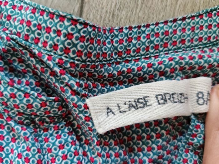Blouse manches longues taille 8 ans - photo numéro 3