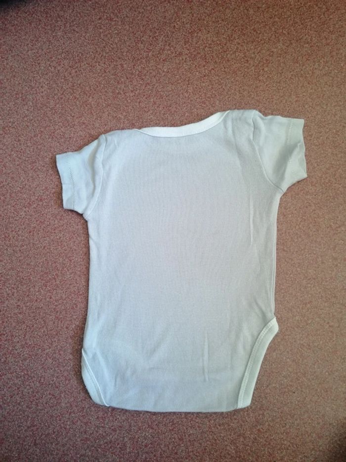 Body bébé - photo numéro 2