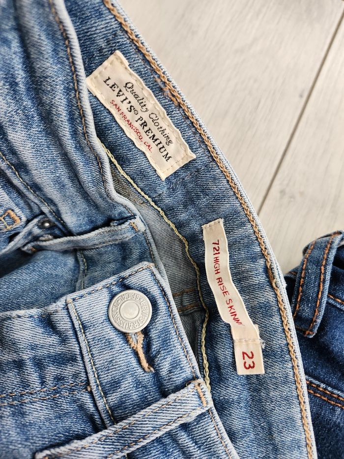 Lot 2 jeans Levis 12 ans - photo numéro 2