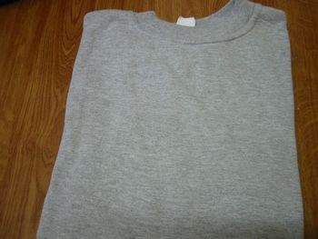 Sweat Gris Taille 16 Ans