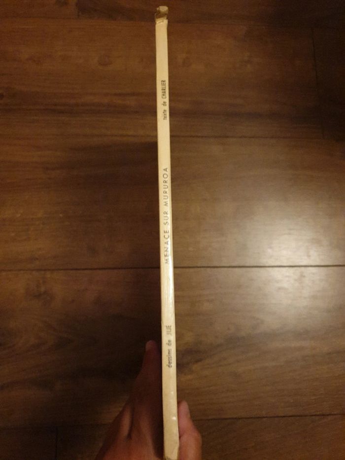 Bande dessinée Les chevaliers du ciel Tanguy et Laverdure EO - photo numéro 2