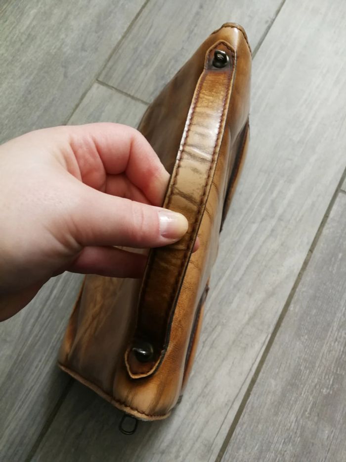 Sac à main vintage en cuir marron beige - photo numéro 14