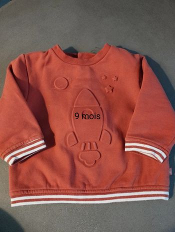 Pull obaibi 9 mois