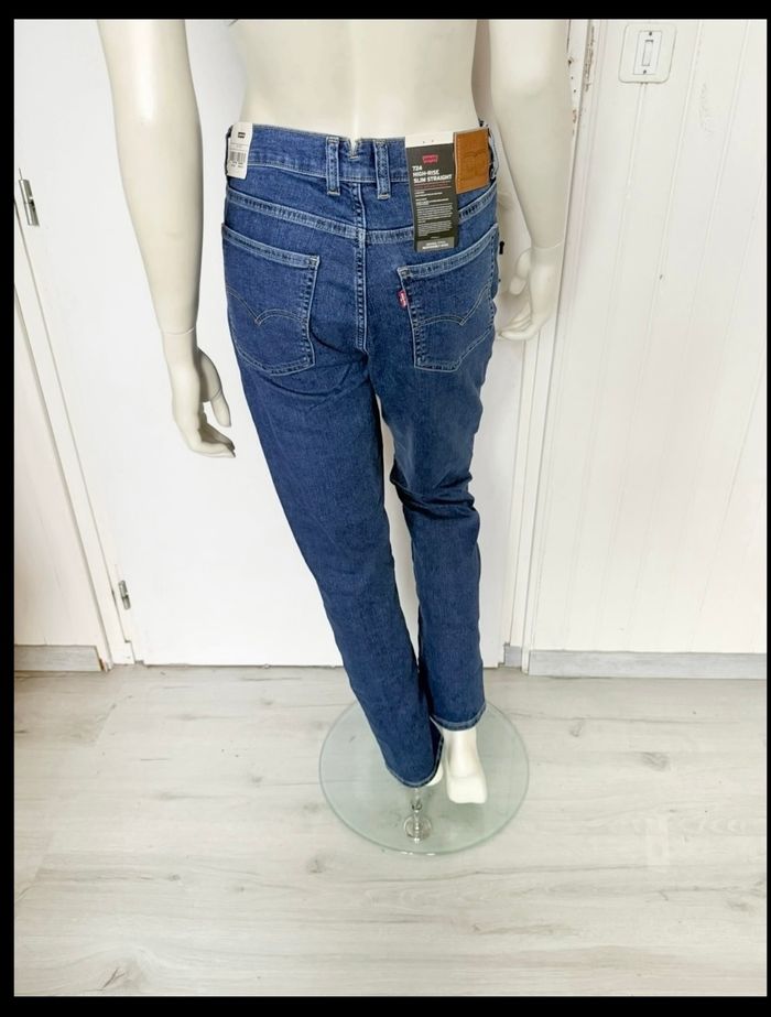 Jean Levi’s 724 High-Rise Slim Straight – Taille 30/30 – Bleu denim – Neuf avec étiquette - photo numéro 6