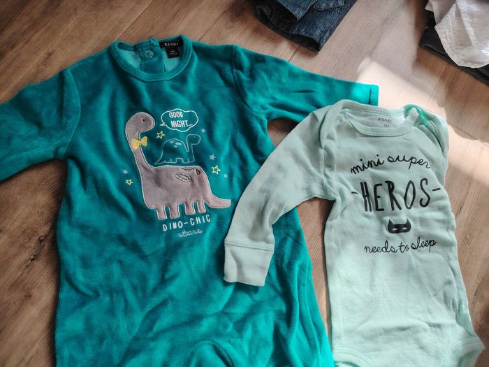 Pyjama et bodies - photo numéro 3