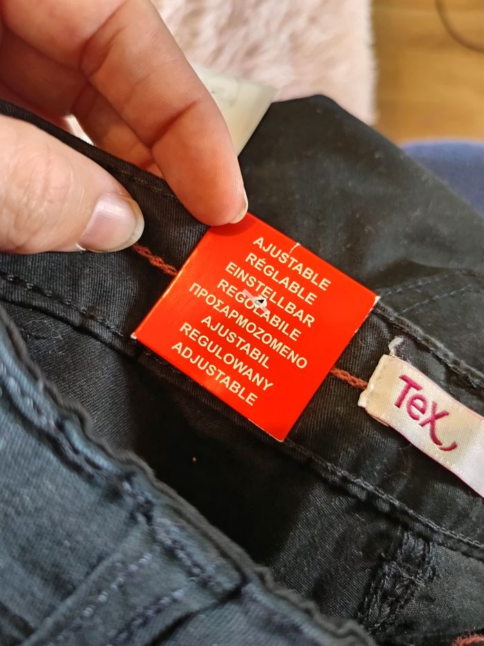 Jean neuf - photo numéro 2