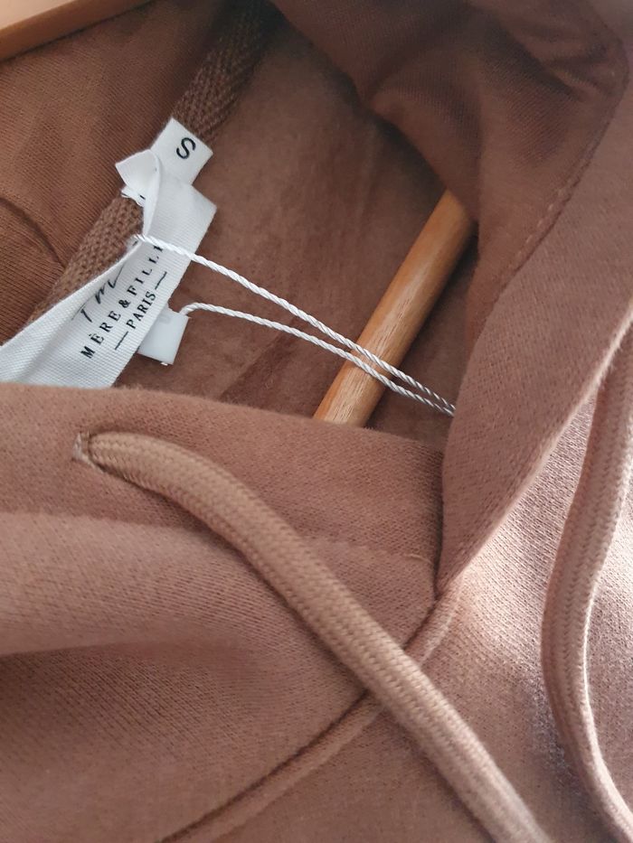 Sweat à capuche Taille S - photo numéro 3