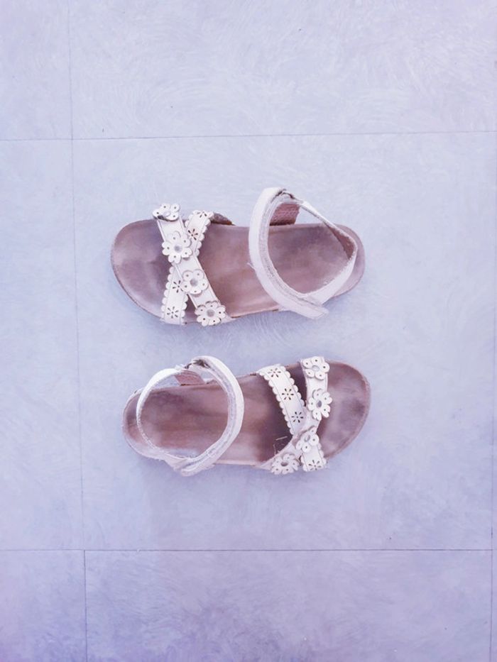 Sandales blanches
