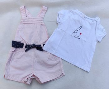 Ensemble salopette short + tee-shirt TBE