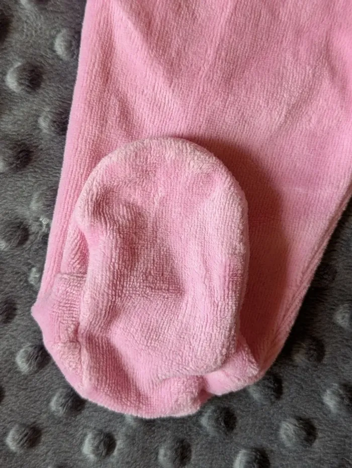 Pyjama velours bébé 6 mois Kiabi #lapin #mamanbébé #rose #chaud - photo numéro 4
