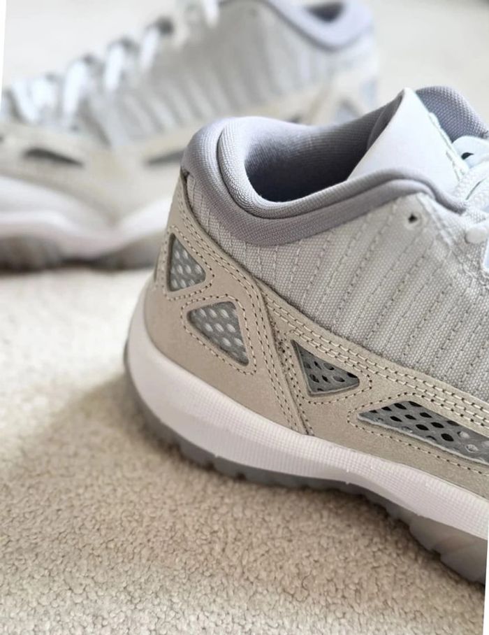 Air Jordan 11 Retro Low IE - Light Orewood Brown - photo numéro 3