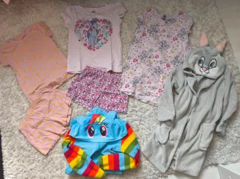Lot pyjama 5-6 ans fille