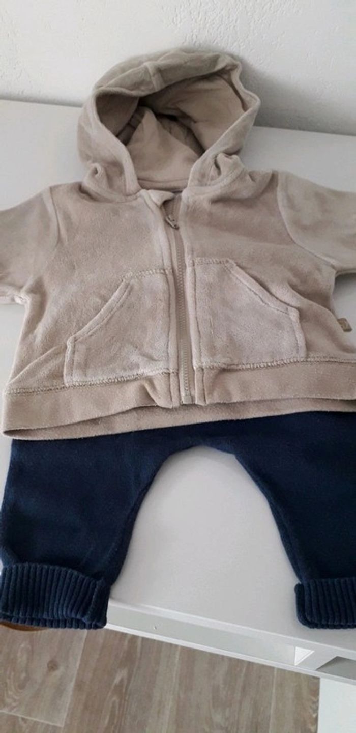 Ensemble 3 pièces 1 mois - photo numéro 8