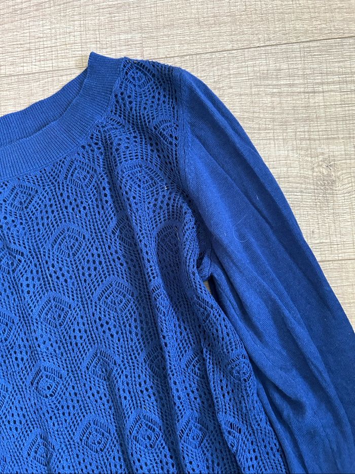 Pull bleu avec dentelle Mexx taille XS TBE - photo numéro 9