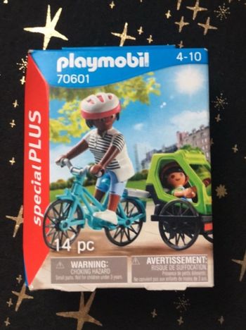 Maman et son enfant cycliste playmobil
