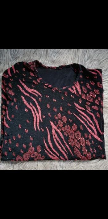 Pull à motif pailleté taille 2