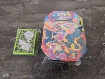 Pokémon Méga Charizard Y EX tin