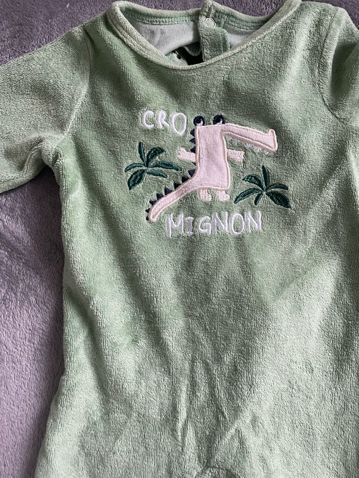 Pyjamas 3 mois - photo numéro 2