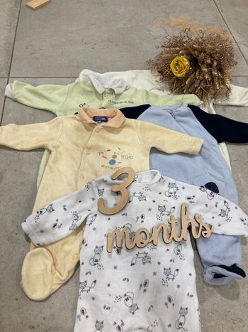 Lot de 5 pyjamas en 3 mois (lot 3-1)