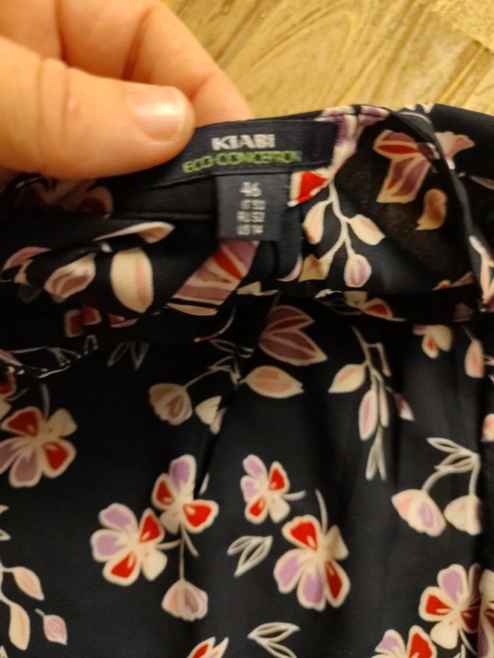 Blouse fleurie Kiabi 46 - photo numéro 4