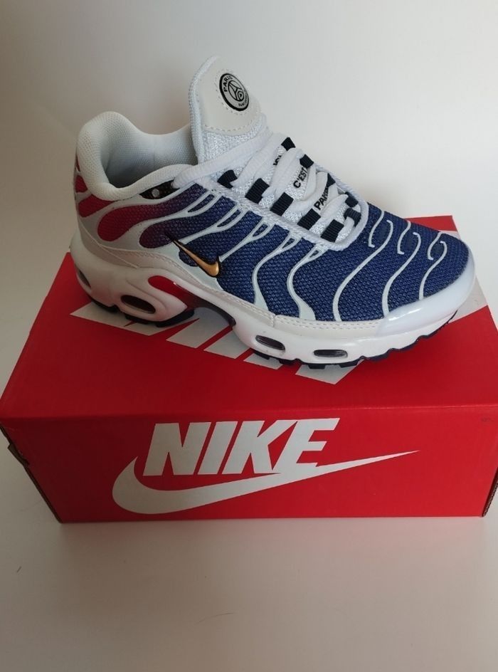 Tn air max plus enfants neuf taille 35