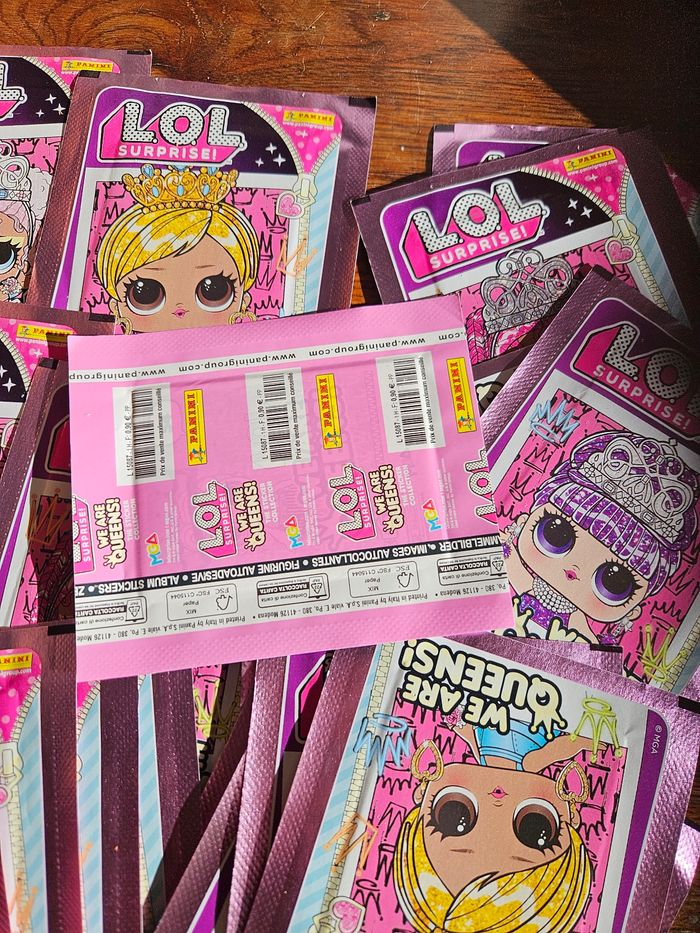 Lot pochettes LOL panini - photo numéro 5