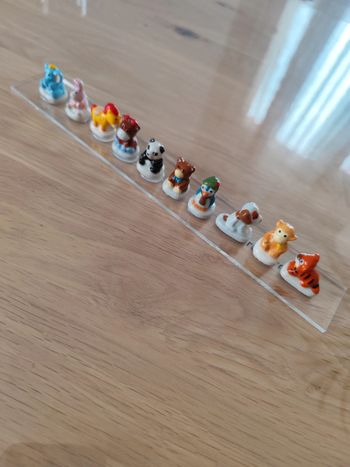Lot de 10 figurines animaux
